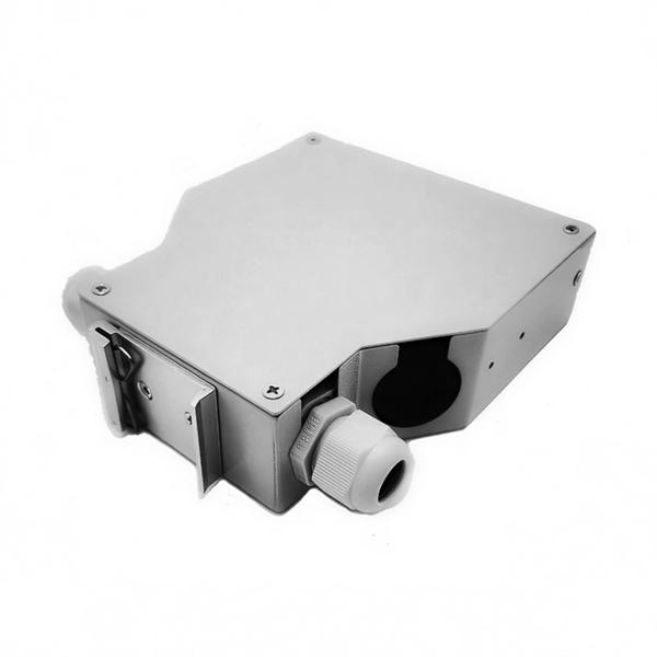 Cooling methods for explosion-proof distribution boxes